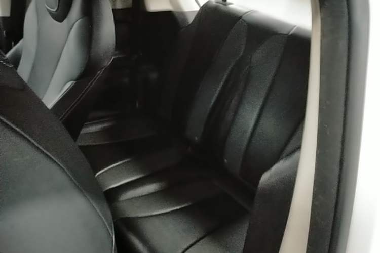 Used Roewe Clever 2022 311km QiQi BoBo Edition Left Rear Seat
