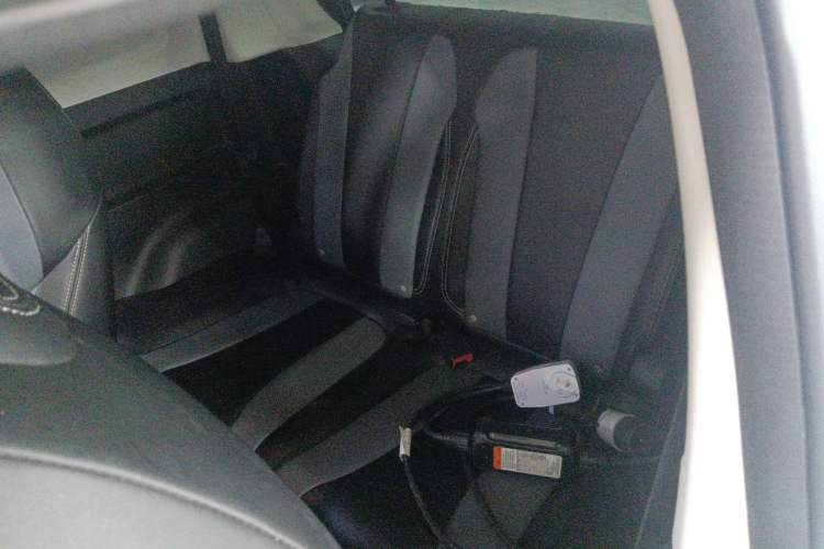 Used Roewe Clever 2022 311km QiQi BoBo Edition Left Rear Seat