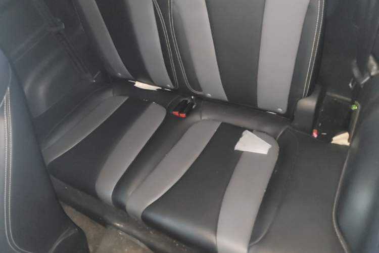 Used Roewe Clever 2022 311km QiQi BoBo Edition Left Rear Seat