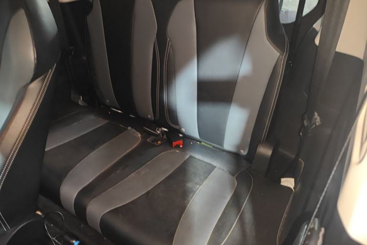 Used Roewe Clever 2022 311km QiQi BoBo Edition Left Rear Seat