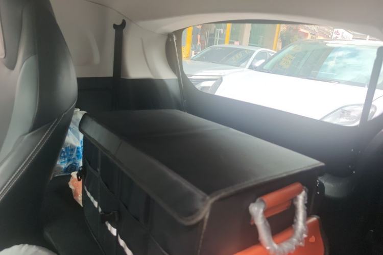 Used Roewe Clever 2022 311km QiQi BoBo Edition Left Rear Seat