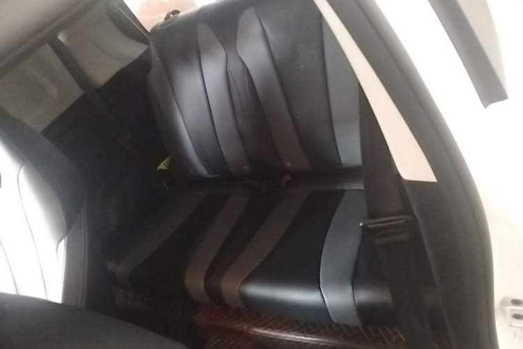 Used Roewe Clever 2022 311km QiQi BoBo Edition Left Rear Seat
