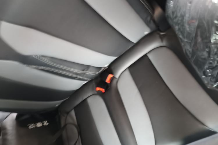Used Roewe Clever 2022 311km QiQi BoBo Edition Left Rear Seat