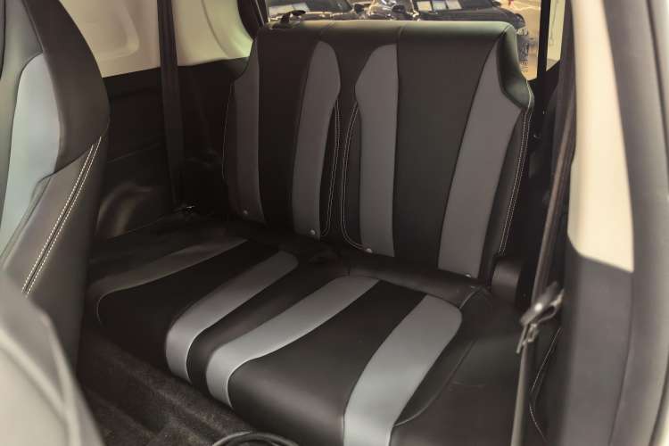 Used Roewe Clever 2022 311km QiQi BoBo Edition Left Rear Seat
