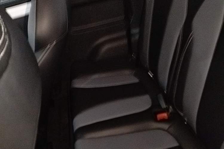 Used Roewe Clever 2022 311km QiQi BoBo Edition Left Rear Seat