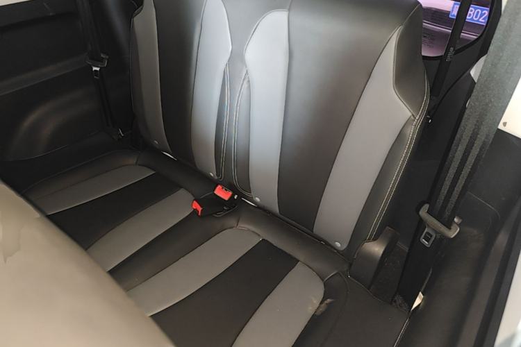 Used Roewe Clever 2022 311km QiQi BoBo Edition Left Rear Seat