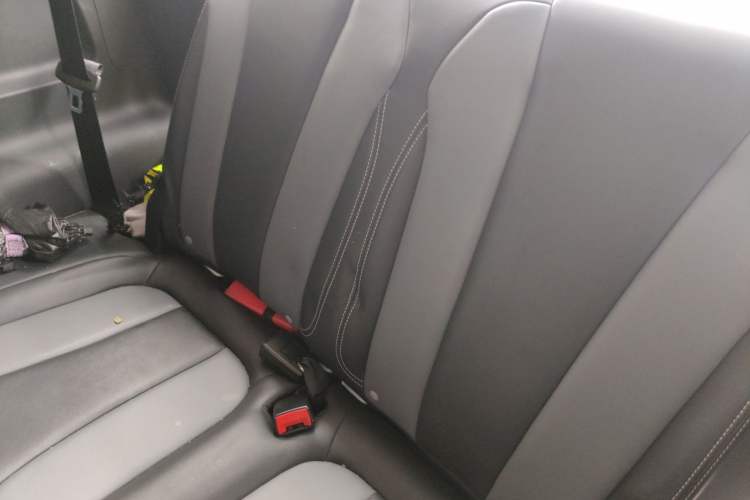 Used Roewe Clever 2022 311km QiQi BoBo Edition Left Rear Seat