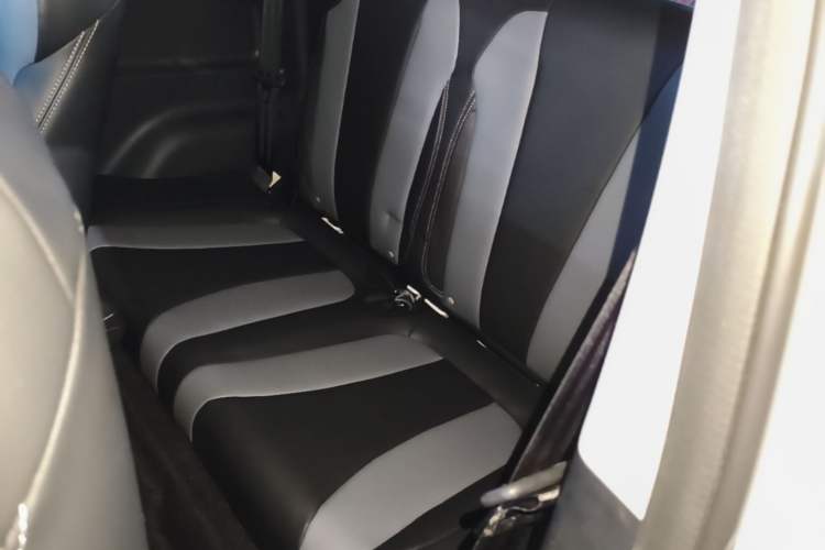 Used Roewe Clever 2022 311km QiQi BoBo Edition Left Rear Seat