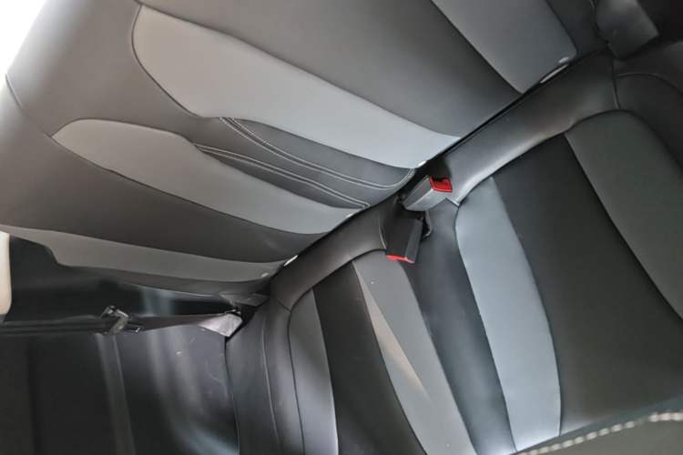 Used Roewe Clever 2022 311km QiQi BoBo Edition Left Rear Seat