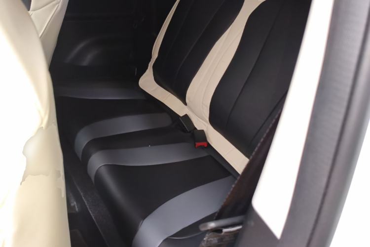 Used Roewe Clever 2022 311km QiQi BoBo Edition Left Rear Seat