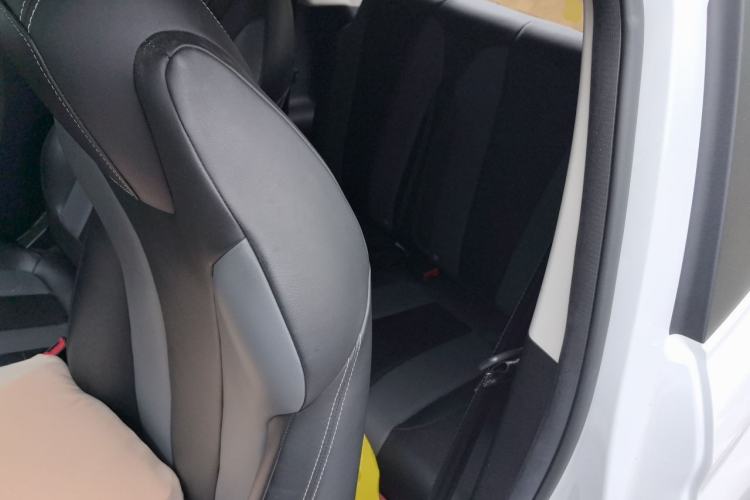 Used Roewe Clever 2022 311km QiQi BoBo Edition Left Rear Seat