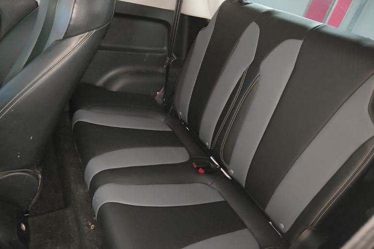 Used Roewe Clever 2022 311km QiQi BoBo Edition Left Rear Seat