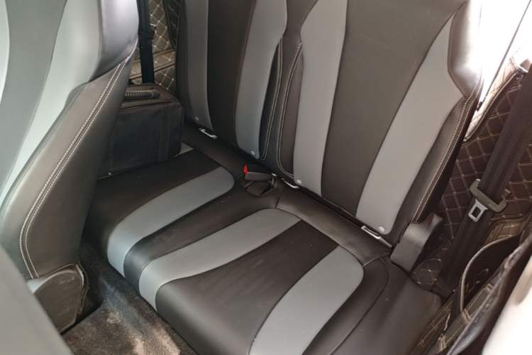 Used Roewe Clever 2022 311km QiQi BoBo Edition Left Rear Seat