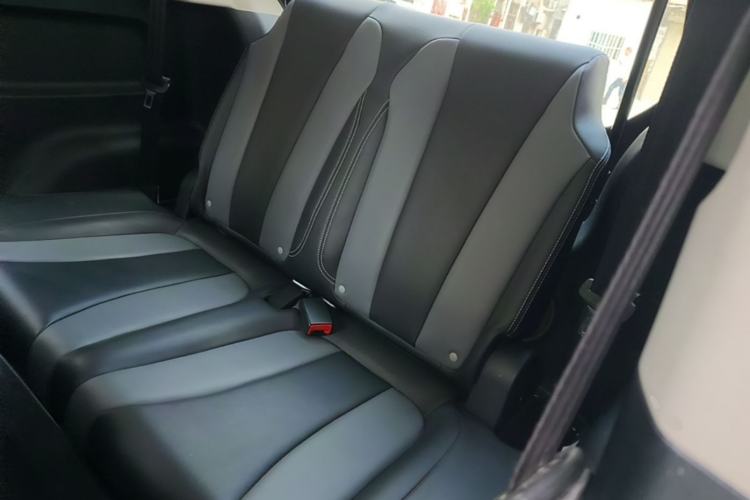 Used Roewe Clever 2022 311km QiQi BoBo Edition Left Rear Seat