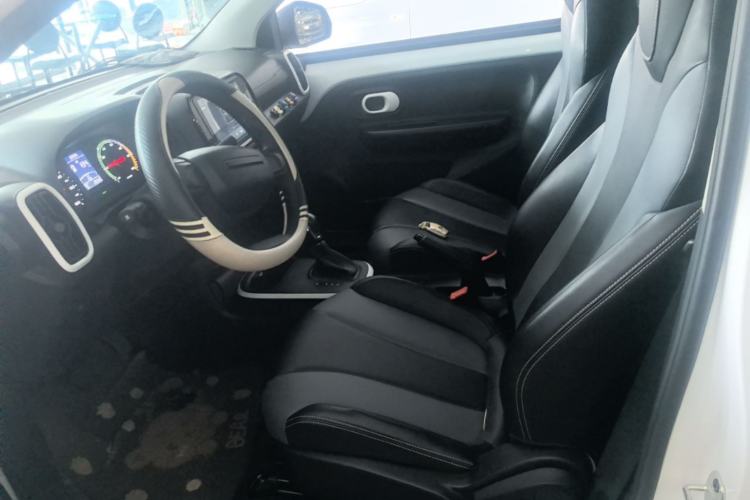 Used Roewe Clever 2022 311km QiQi BoBo Edition Left Rear Seat