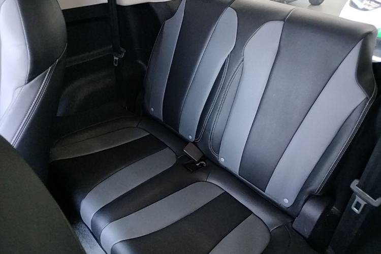Used Roewe Clever 2022 311km QiQi BoBo Edition Left Rear Seat