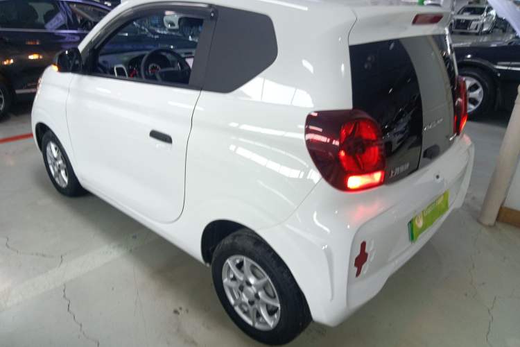 Used Roewe Clever 2022 311km QiQi BoBo Edition Left Side