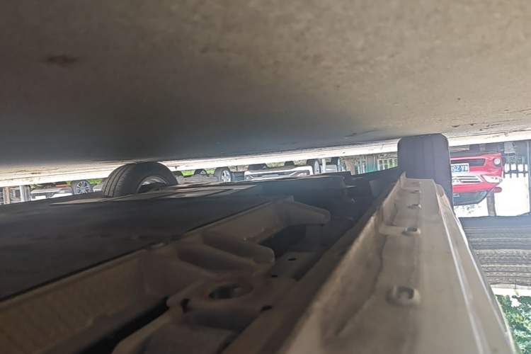 Used Roewe Clever 2022 311km QiQi BoBo Edition Left Side Sill