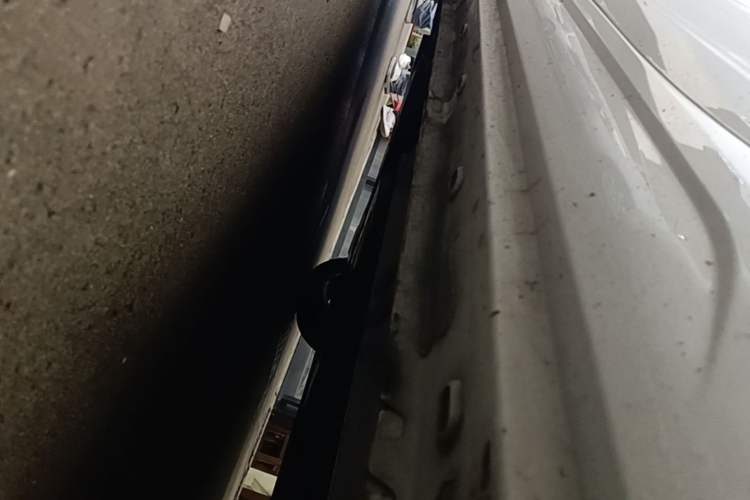 Used Roewe Clever 2022 311km QiQi BoBo Edition Left Side Sill
