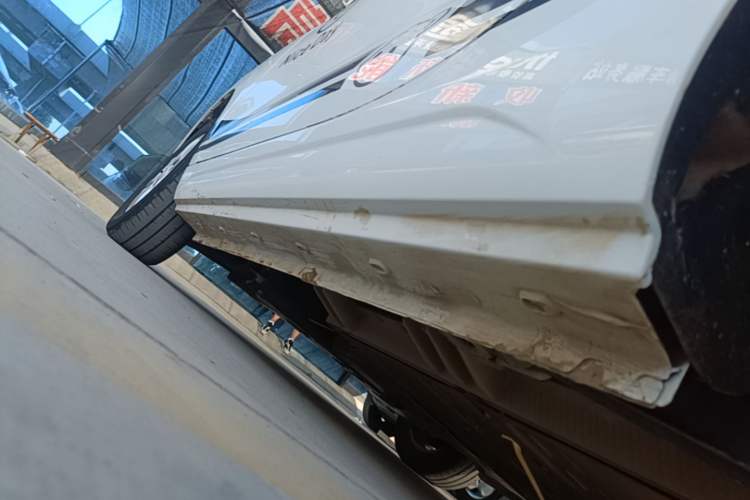 Used Roewe Clever 2022 311km QiQi BoBo Edition Left Side Sill