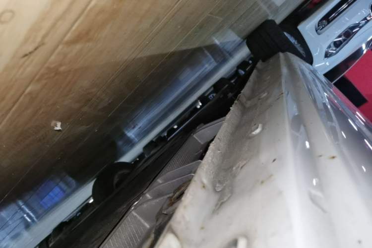 Used Roewe Clever 2022 311km QiQi BoBo Edition Left Side Sill