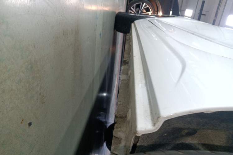 Used Roewe Clever 2022 311km QiQi BoBo Edition Left Side Sill
