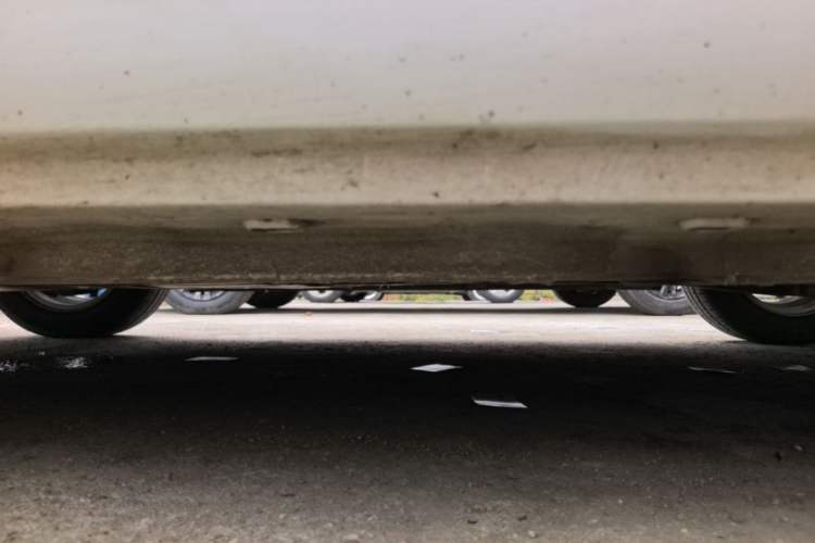 Used Roewe Clever 2022 311km QiQi BoBo Edition Left Side Sill