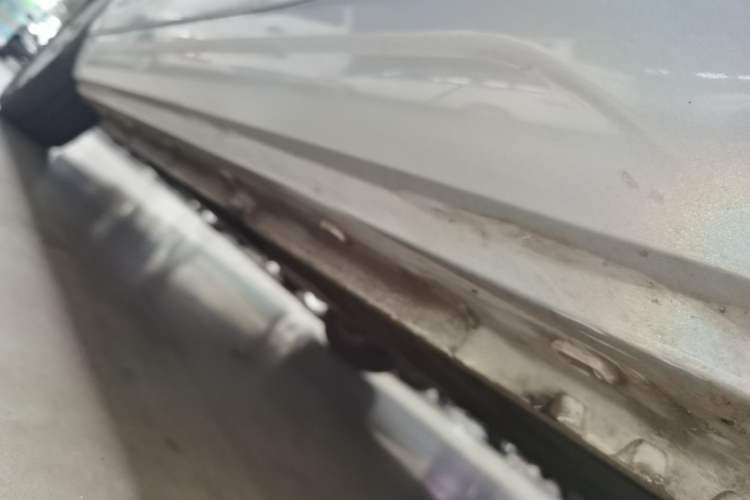 Used Roewe Clever 2022 311km QiQi BoBo Edition Left Side Sill