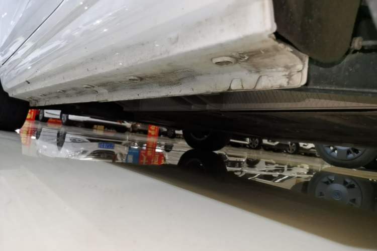 Used Roewe Clever 2022 311km QiQi BoBo Edition Left Side Sill