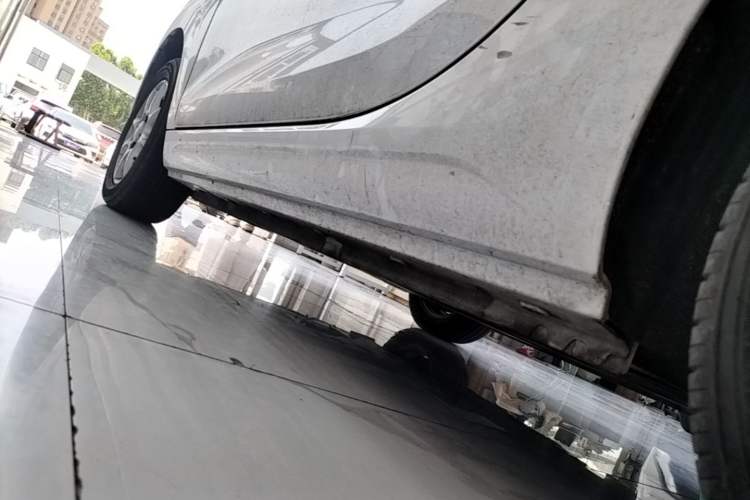 Used Roewe Clever 2022 311km QiQi BoBo Edition Left Side Sill