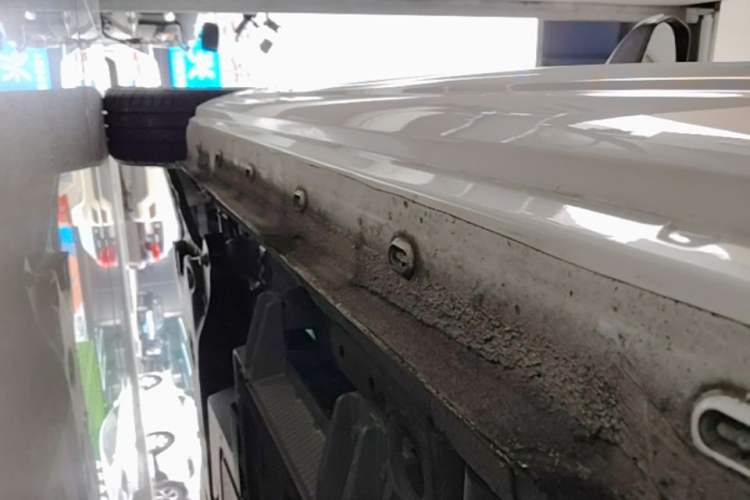 Used Roewe Clever 2022 311km QiQi BoBo Edition Left Side Sill