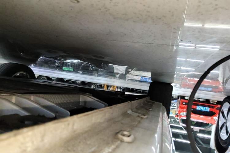 Used Roewe Clever 2022 311km QiQi BoBo Edition Left Side Sill