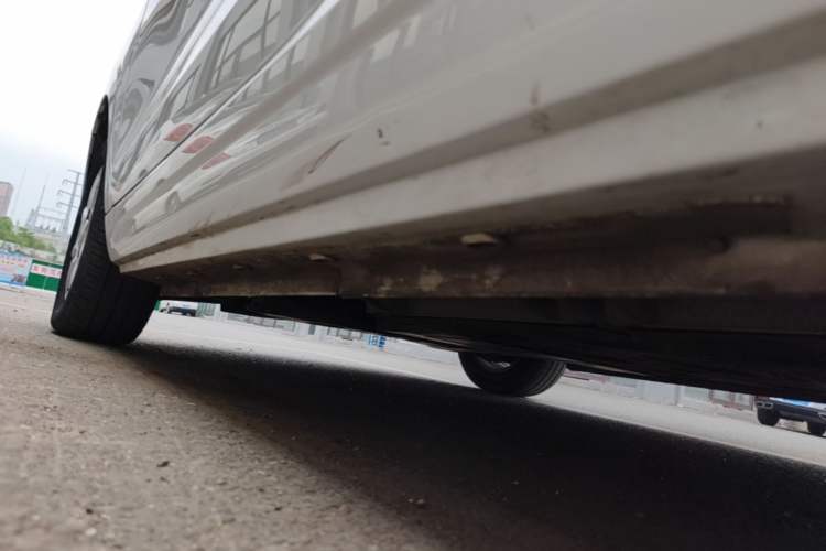 Used Roewe Clever 2022 311km QiQi BoBo Edition Left Side Sill