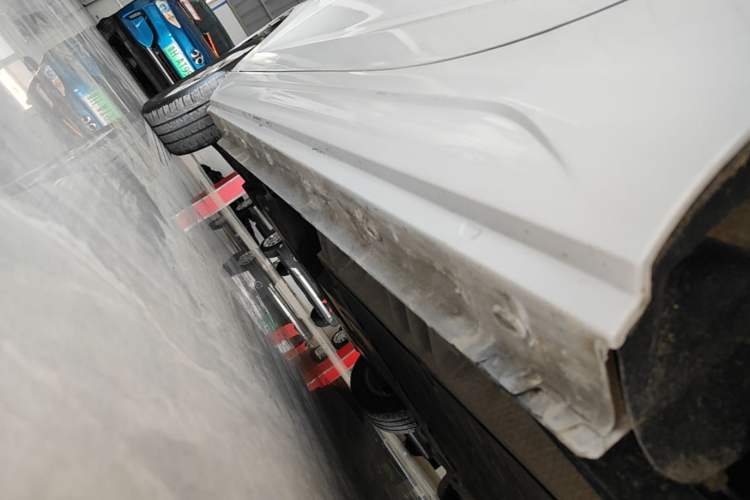 Used Roewe Clever 2022 311km QiQi BoBo Edition Left Side Sill