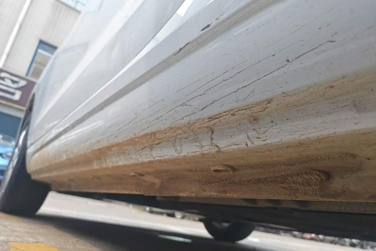 Used Roewe Clever 2022 311km QiQi BoBo Edition Left Side Sill