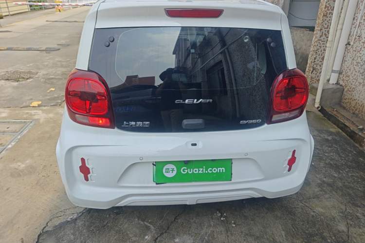 Used Roewe Clever 2022 311km QiQi BoBo Edition Rear