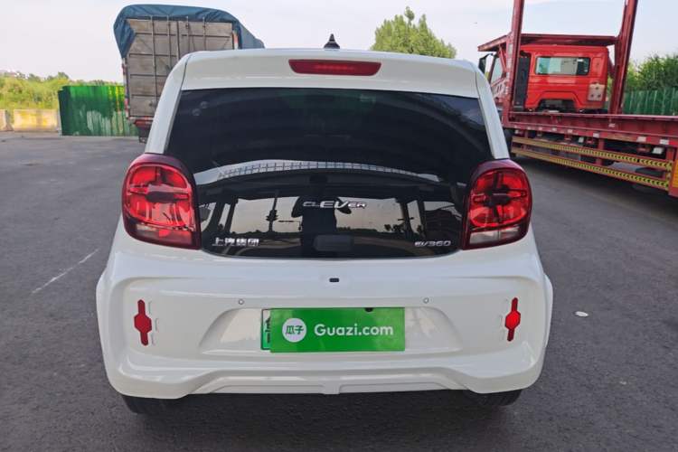 Used Roewe Clever 2022 311km QiQi BoBo Edition Rear