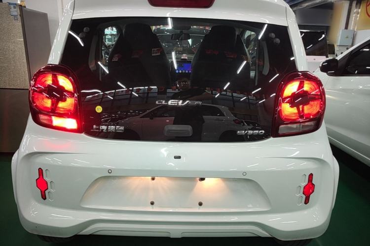 Used Roewe Clever 2022 311km QiQi BoBo Edition Rear