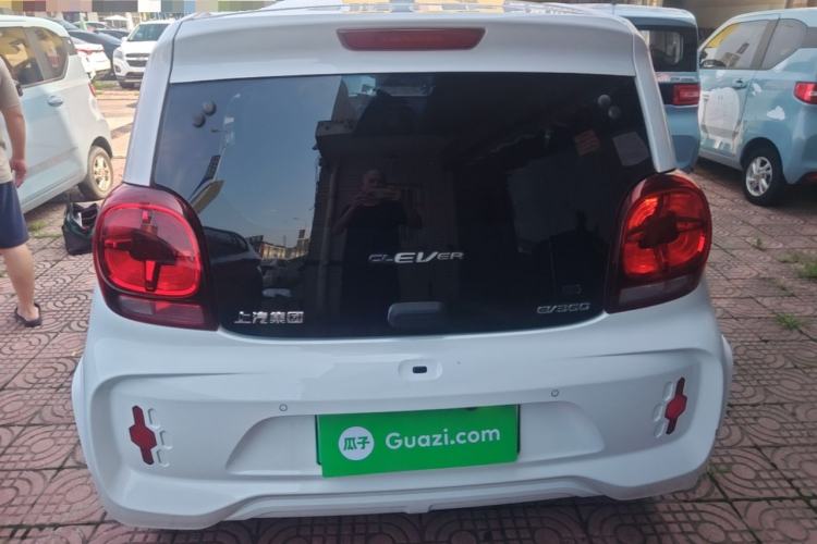 Used Roewe Clever 2022 311km QiQi BoBo Edition Rear