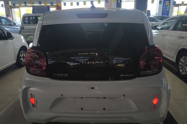 Used Roewe Clever 2022 311km QiQi BoBo Edition Rear