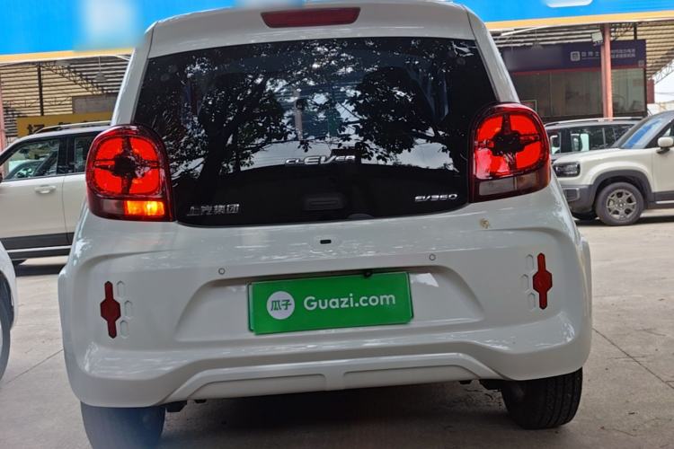 Used Roewe Clever 2022 311km QiQi BoBo Edition Rear