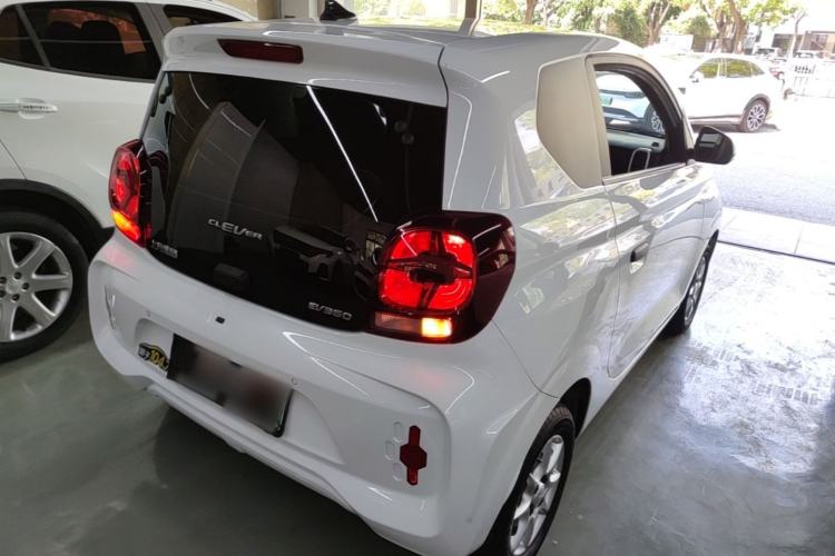 Used Roewe Clever 2022 311km QiQi BoBo Edition Rear Right 45 Deg