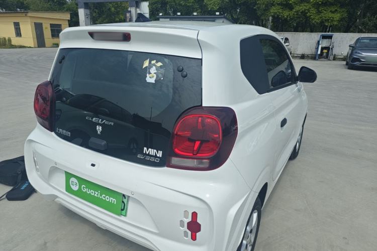 Used Roewe Clever 2022 311km QiQi BoBo Edition Rear Right 45 Deg