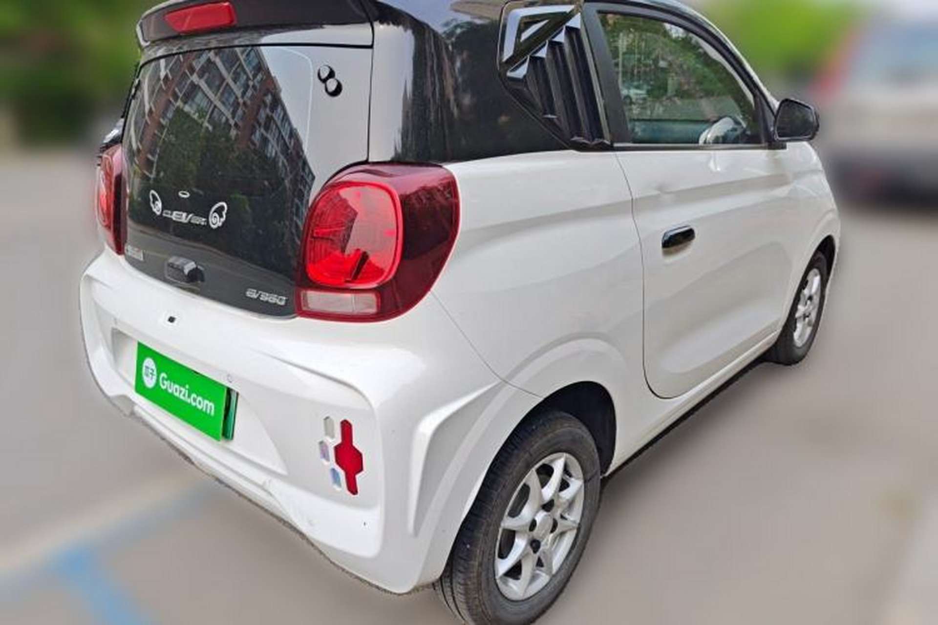 Used Roewe Clever 2022 311km QiQi BoBo Edition Rear Right 45 Deg
