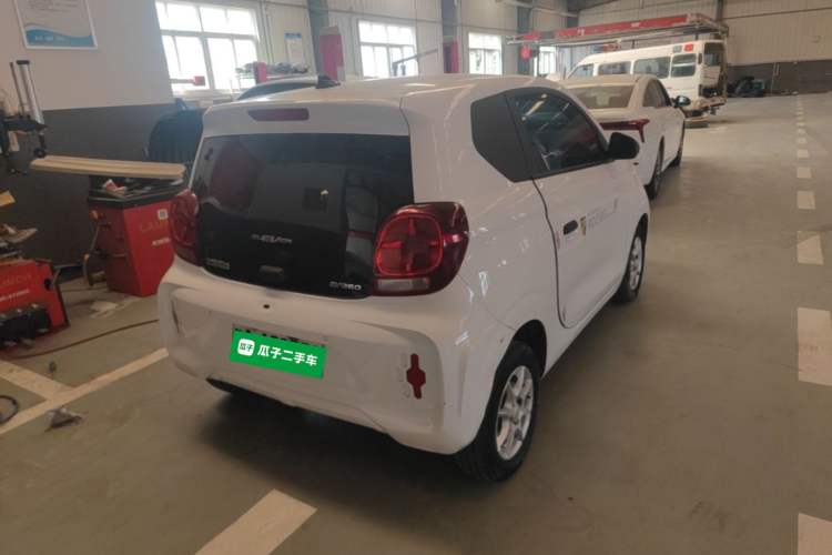 Used Roewe Clever 2022 311km QiQi BoBo Edition Rear Right 45 Deg