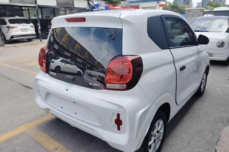 Used Roewe Clever 2022 311km QiQi BoBo Edition Rear Right 45 Deg