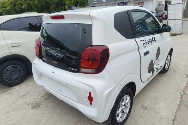 Used Roewe Clever 2022 311km QiQi BoBo Edition Rear Right 45 Deg