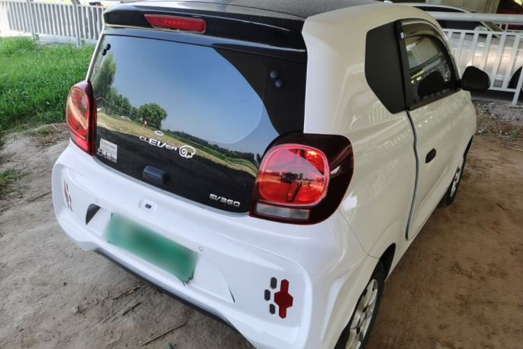 Used Roewe Clever 2022 311km QiQi BoBo Edition Rear Right 45 Deg