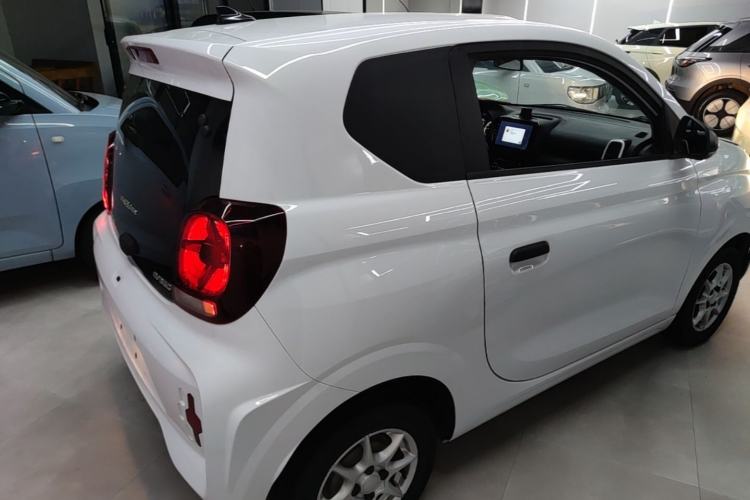 Used Roewe Clever 2022 311km QiQi BoBo Edition Rear Right 45 Deg
