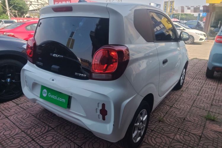 Used Roewe Clever 2022 311km QiQi BoBo Edition Rear Right 45 Deg